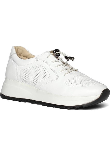 Kadın Beyaz Bağcıklı Kalın Tabanlı Deri Sneaker modelleri