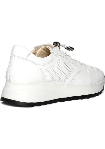 Kadın Beyaz Bağcıklı Kalın Tabanlı Deri Sneaker indirimleri