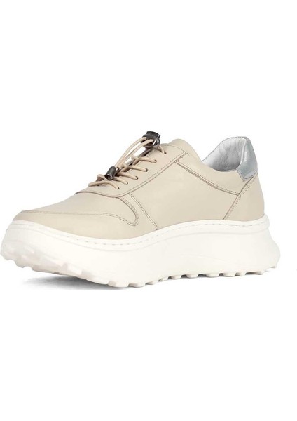 Kadın Bej Bağcıklı Kalın Tabanlı Deri Sneaker fırsatları