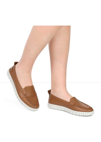 Kadın Taba Dikiş Detaylı Deri Ayakkabı fiyatları