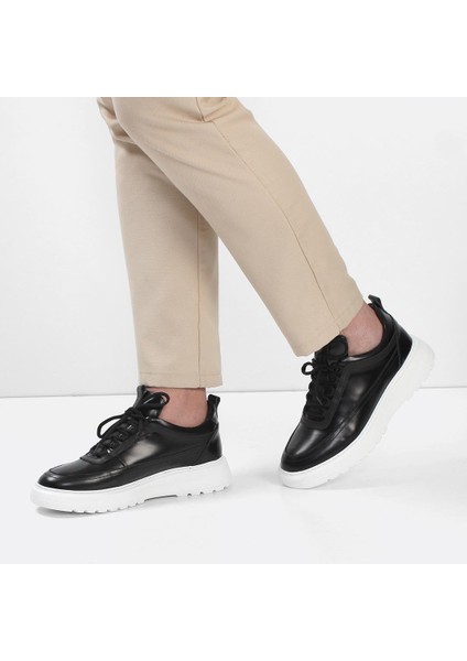 Erkek Siyah Bağcıklı Kalın Tabanlı Açma Deri Sneaker