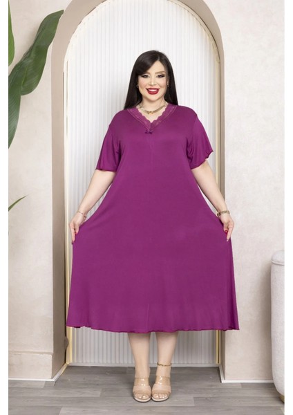 Bambu V Yaka Dantel Detaylı Eteği Kloş Elbise Büyük Beden indirimleri