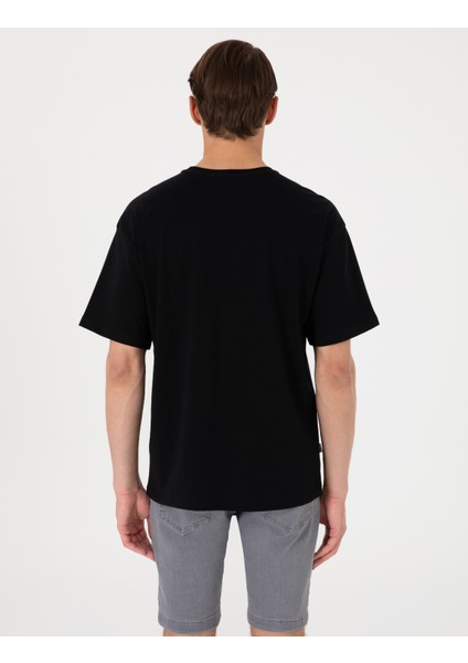 Erkek Siyah Comfort Fit Bisiklet Yaka Tişört 50310144-VR046 indirimleri