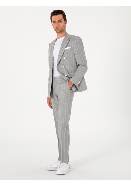 Erkek Açık Gri Slim Fit %100 Yün Çizgili Kruvaze Takım Elbise 50306346-VR001 fırsatları