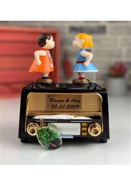 Kişiye Özel Nostaljik Radyo Görünümlü Müzik Kutusu ve Kolye Seti