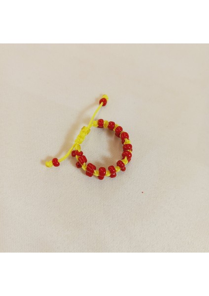 Galatasaray Sarı Kırmızı Kum Boncuklu Makrome Yüzük, Ip Yüzük, Örgü Yüzük, Galatasaray Taraftar Yüzük, Maç Aksesuarı, Taraftar Hediyesi, Spor Tarz Yüzük, Asansörlü Ayarlanabilir Yüzük fırsatları