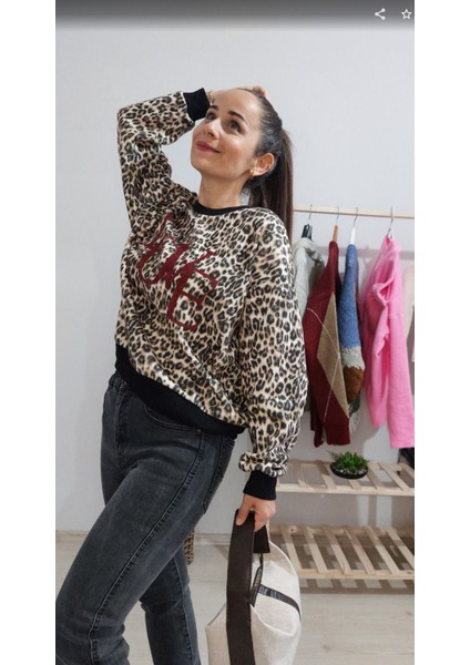 Love Yazılı Yumoş Sweat modelleri