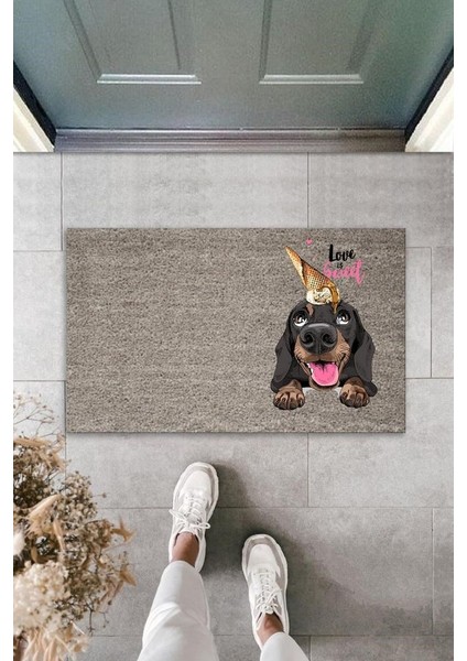 Dijital Baskı Gri Love Sweet Kafasında Külahlı Dondurmalı Köpek Dekoratif Kapı Paspası K-2055