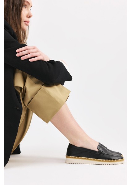 Kadın Siyah Günlük Loafer