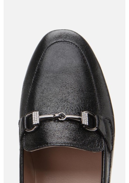 Kadın Siyah Tokalı Şık Klasik Loafer indirimleri