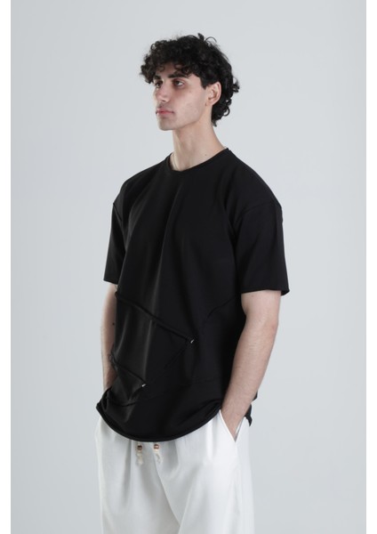 Siyah Halat Detaylı Tasarım T-Shirt modelleri