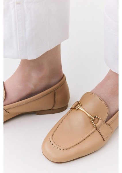 Kadın Deri Bej Tokalı Loafer