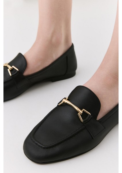 Kadın Deri Siyah Tokalı Loafer fiyatları