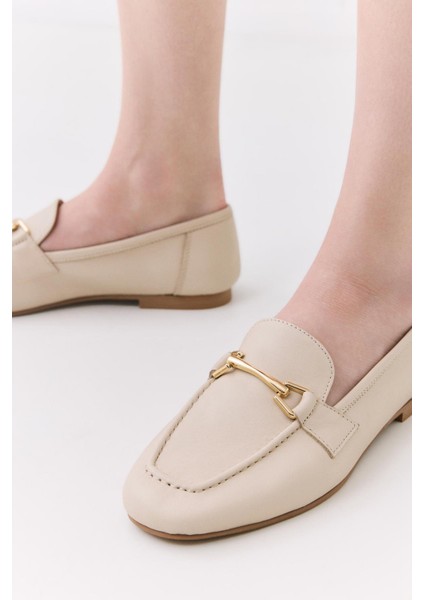 Kadın Deri Ekru Tokalı Loafer fiyatları