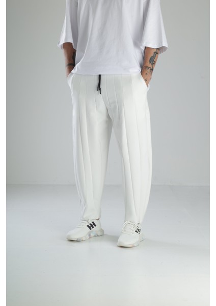 Beyaz Tasarım Baget Pantolon fiyatları
