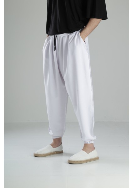 Beyaz Dikiş Detaylı Pileli Yarım Şalvar fiyatları