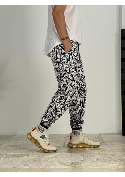 Erkek Beyaz-Siyah Renkli Grafiti Jogger