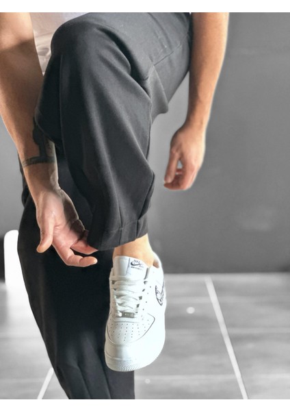 Paça Detaylı Siyah Boyfriend Pantolon fiyatları