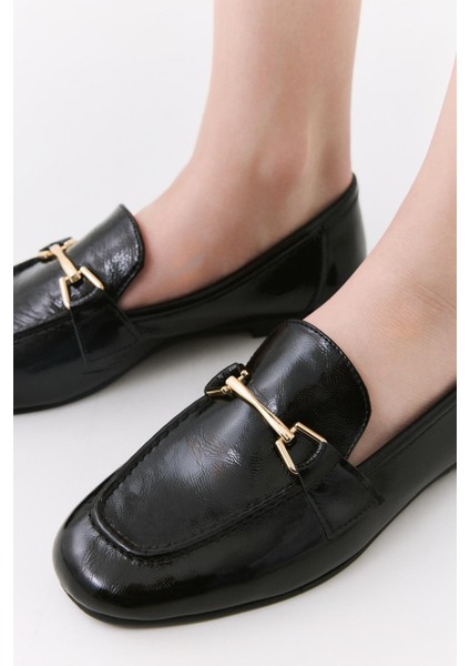 Kadın Deri Siyah Tokalı Loafer modelleri