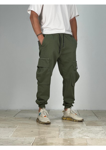 Premium Kalite Büyük Cepli Yeşil Jogger Pantolon