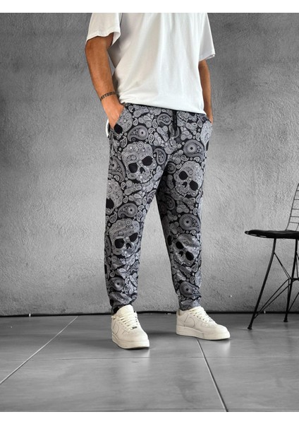 Erkek Kurukafa Desenli Pantolon