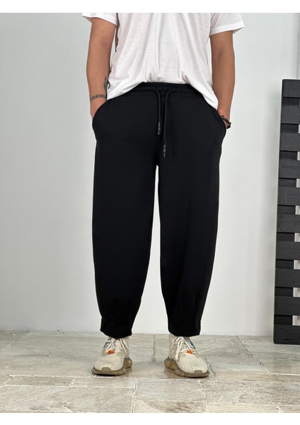 Double Paça Detaylı Siyah Pantolon