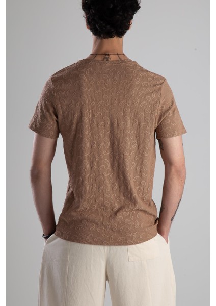 Jakarlı Kahve Örme T-Shirt