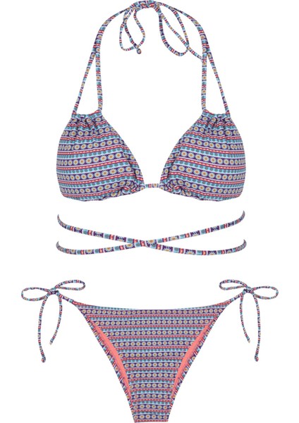 Bağlama Detaylı Desenli Üçgen Bikini Takım