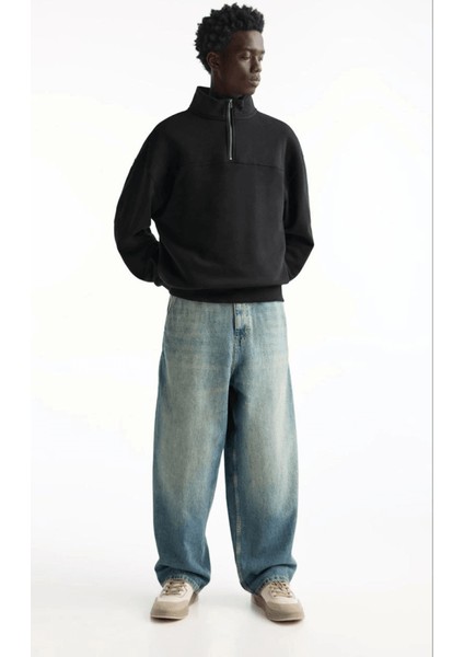 Oversize Yarım Farmuarlı Yakalı Basic Sweatshirt - Siyah