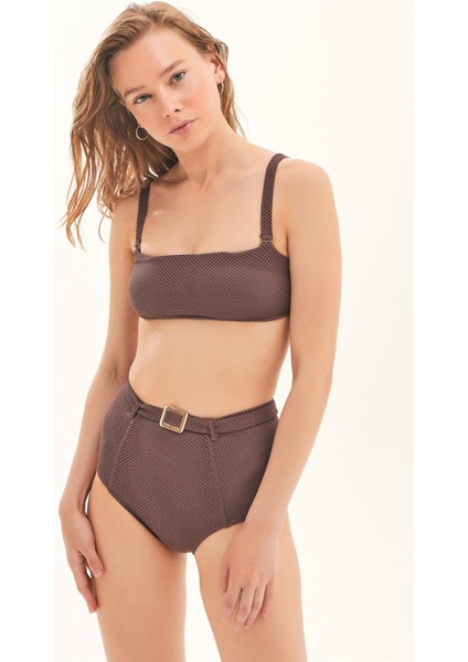 Kare Yaka Gold Toka Detaylı Simli Kahverengi Bikini Takım