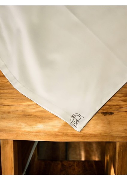 Oversize Bisiklet Yaka Baskılı Tişört Beyaz