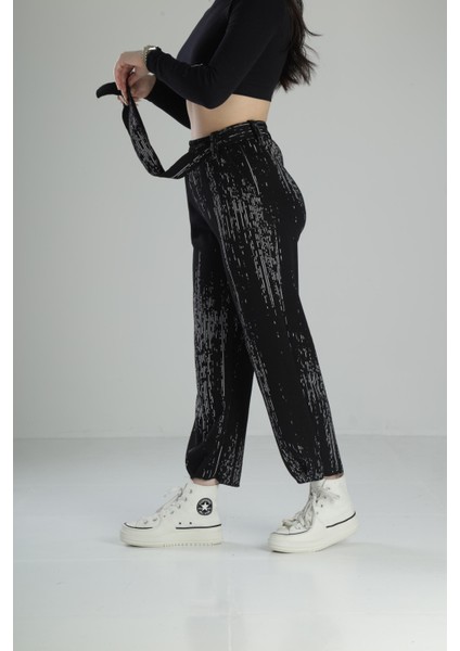 Matrix Desenli Kemerli Baggy Pantolon