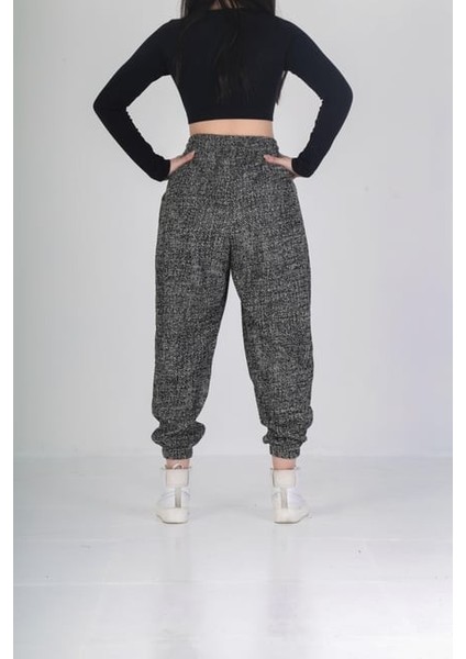 Nokta Desenli Pileli Jogger Pantolon fiyatları