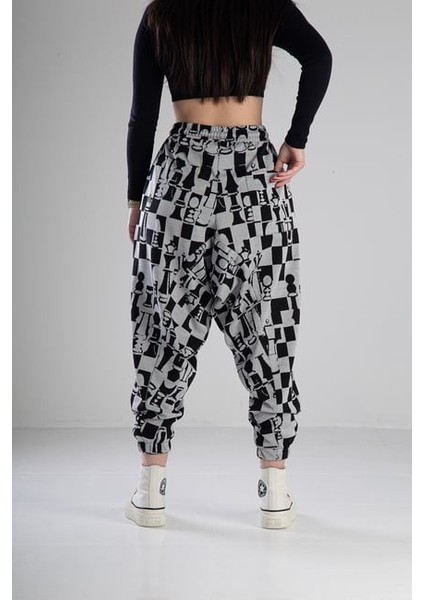 Satranç Desenli Spor Şalvar modelleri