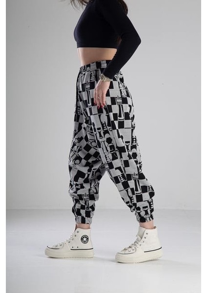 Satranç Desenli Spor Şalvar fırsatları