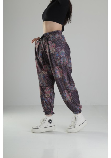 Çiçek Desenli Jogger Pantolon