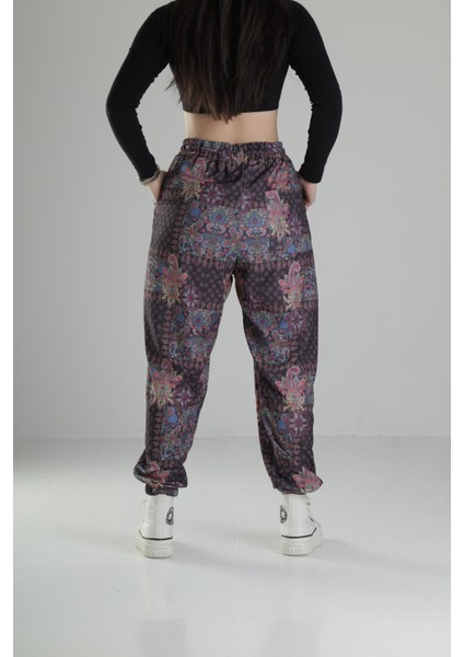 Çiçek Desenli Jogger Pantolon modelleri