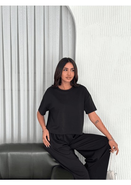 Osy Modal Yumuşak Dokulu Kumaş Bisiklet Yaka T-Shirt Bol Paça Pantalon Ikili Takım -Siyah