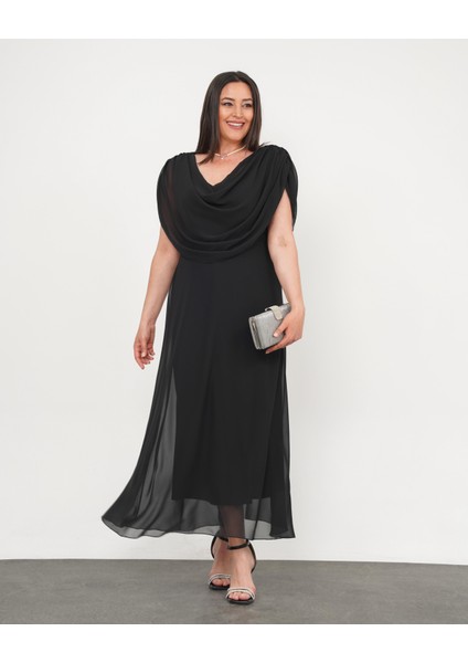 Kadın Büyük Beden Drape Yaka Omuz Drape Detaylı Şifon Uzun Abiye Elbise 24775