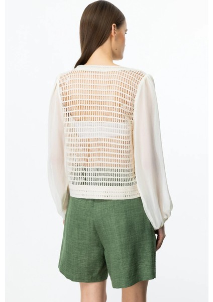 56608 Onteks Dantelli Düğmeli Kolları Tül Bluz modelleri