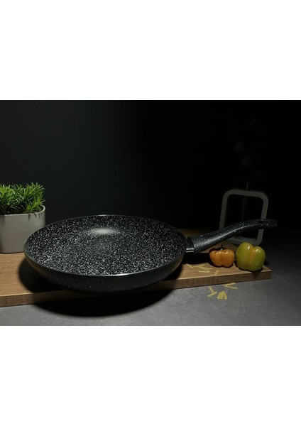 Yanmaz Yapışmaz Granit Tava 30CM