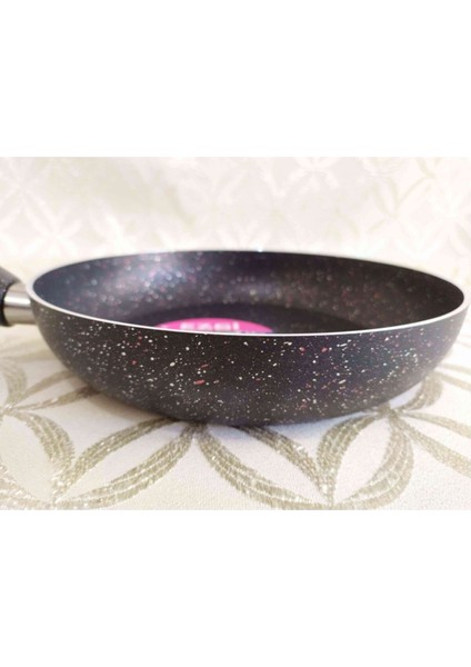 Titanyum Serisi Granit Tava 24 cm