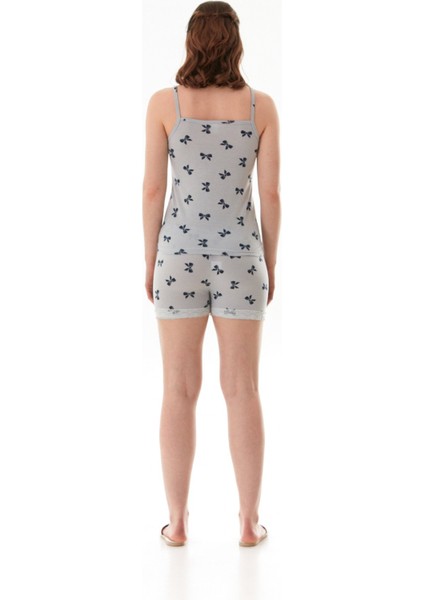 Fiyonk Desenli Dantelli Şortlu Pijama Takımı