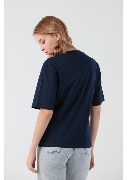 Teddy Bear Yazı Nakışlı Bisiklet Yaka Tişört fiyatları