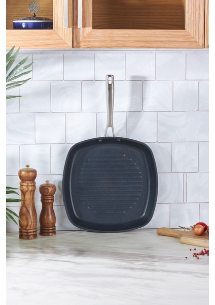 Biodiamond Pro Indüksiyon Tabanlı Grill Tava 28 cm 2,3 Lt