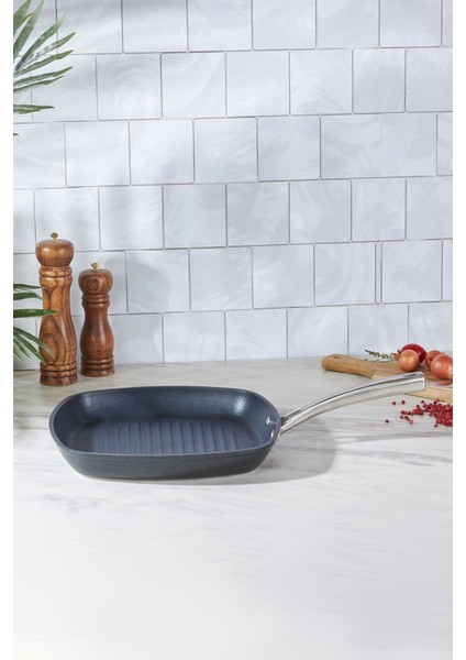Biodiamond Pro Indüksiyon Tabanlı Grill Tava 28 cm 2,3 Lt