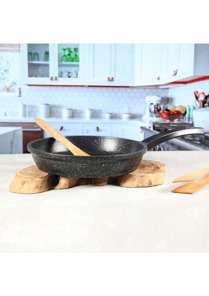 Negro Granit Döküm 24CM Tava