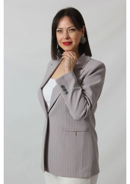 1906 Gri Çizgili Fermuarlı Cep Aksesuarlı Kadın Büyük Beden Blazer Ceket
