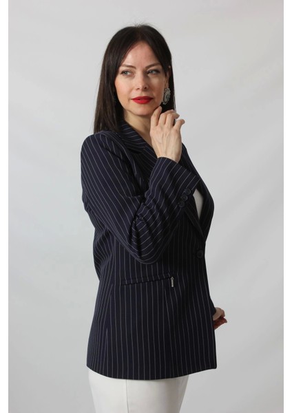 1906 Lacivert Çizgili Fermuarlı Cep Aksesuarlı Kadın Büyük Beden Blazer Ceket