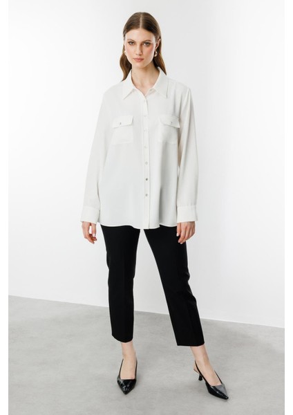 Kapak Cepli Düğmeli Ekru Kadın Gömlek 3526-2Y5 indirimleri